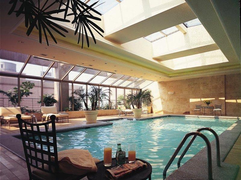 The Sherwood Taipeh Exterior foto The pool at the Four Seasons Hotel