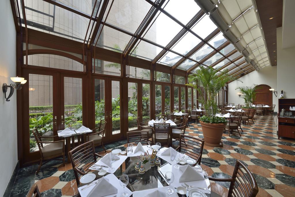 The Sherwood Taipeh Exterior foto The restaurant