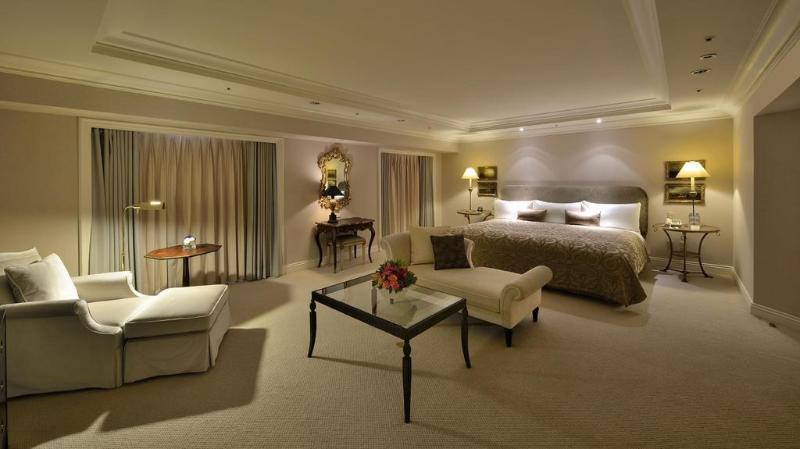 The Sherwood Taipeh Exterior foto A suite at the Mandarin Oriental, London